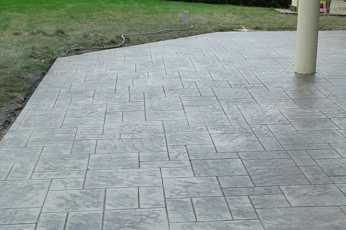 Aplicación de hormigón impreso en pavimentos exteriores. Aplicación de hormigón impreso en pavimentos exteriores.